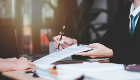 The Quiet Deal-Maker Most People Overlook in Small Business Sales